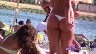 Phat Brazilian girls samba dancing topless on vacation ass shakin